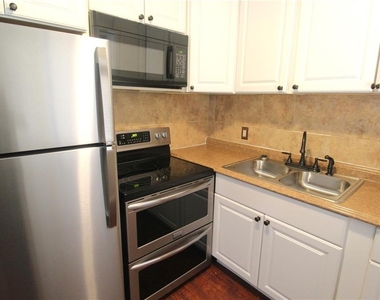 3001 Bee Ridge Road - Photo Thumbnail 11