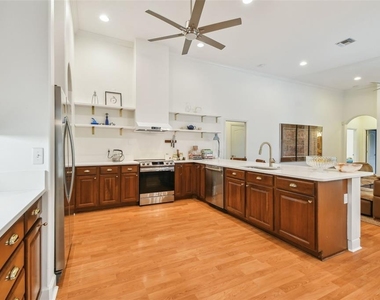 7650 Partridge Street Circle - Photo Thumbnail 4