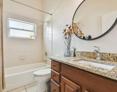 7650 Partridge Street Circle - Photo Thumbnail 32