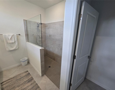 11399 Pinot Drive - Photo Thumbnail 7
