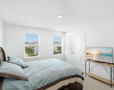 8865 Daybreak Street - Photo Thumbnail 17
