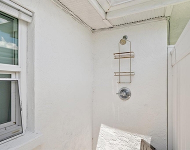 820 Spanish Drive S - Photo Thumbnail 27