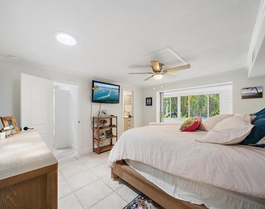 820 Spanish Drive S - Photo Thumbnail 8