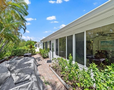 820 Spanish Drive S - Photo Thumbnail 26