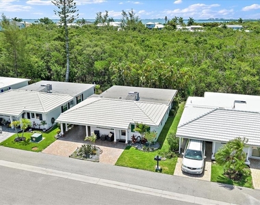 820 Spanish Drive S - Photo Thumbnail 2