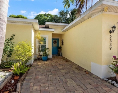 2339 Datura Street - Photo Thumbnail 2