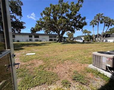 202 46th Terrace W - Photo Thumbnail 14