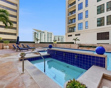 1350 Main Street - Photo Thumbnail 64