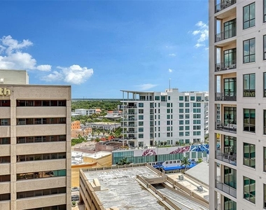 1350 Main Street - Photo Thumbnail 7