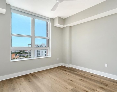 1350 Main Street - Photo Thumbnail 31
