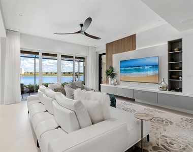 6427 Moorings Point Circle - Photo Thumbnail 14