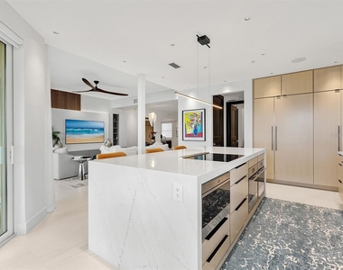 6427 Moorings Point Circle - Photo Thumbnail 23
