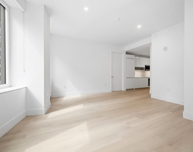 55 Broad Street - Photo Thumbnail 3