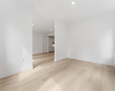 55 Broad Street - Photo Thumbnail 1