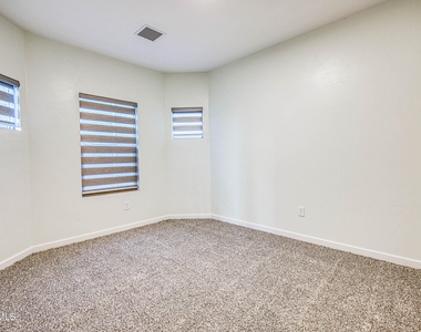 903 Dewsbury Way - Photo Thumbnail 22