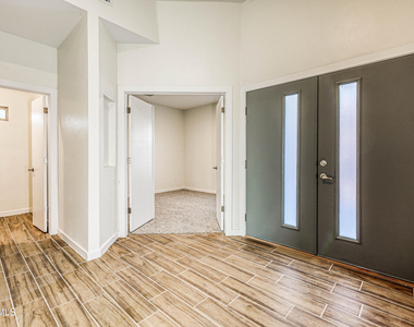 903 Dewsbury Way - Photo Thumbnail 7
