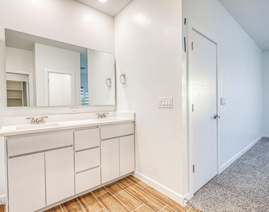 903 Dewsbury Way - Photo Thumbnail 35