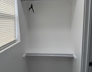 408 San Blas Drive - Photo Thumbnail 9