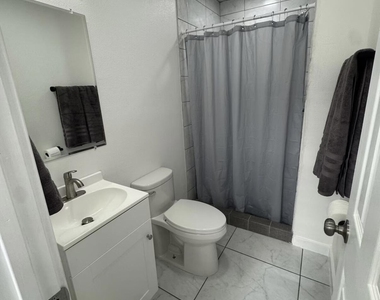 408 San Blas Drive - Photo Thumbnail 7