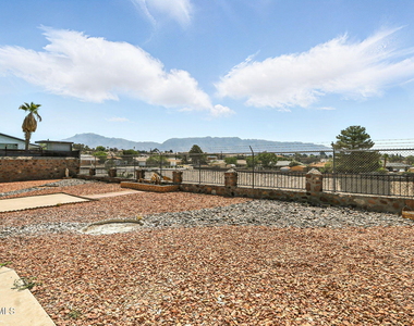 408 San Blas Drive - Photo Thumbnail 20