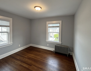 111 Arcadia Avenue - Photo Thumbnail 16