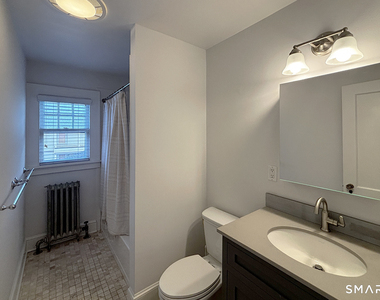 111 Arcadia Avenue - Photo Thumbnail 15