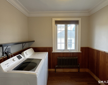 111 Arcadia Avenue - Photo Thumbnail 9