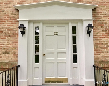 88 Heritage Hill Road - Photo Thumbnail 6