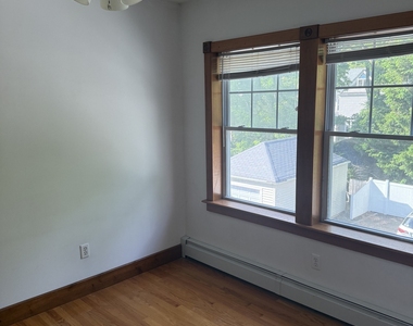 245 Edwards Street - Photo Thumbnail 6