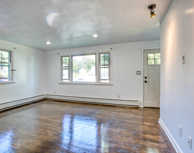 171 Newell Avenue - Photo Thumbnail 7
