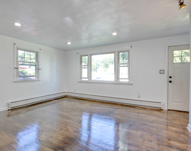 171 Newell Avenue - Photo Thumbnail 5
