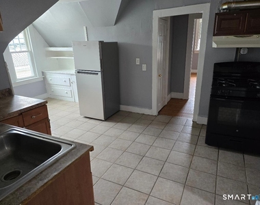 128 Central Avenue - Photo Thumbnail 2