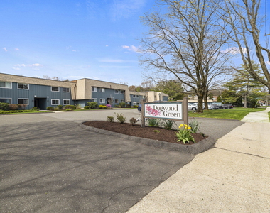 1153 Stratfield Road - Photo Thumbnail 17