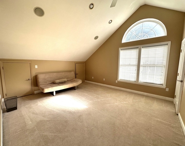 158 Indian Well Road - Photo Thumbnail 12