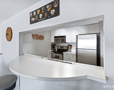 127 Greyrock Place - Photo Thumbnail 7