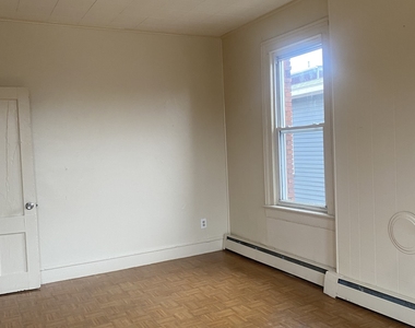 51 Grand Street - Photo Thumbnail 8
