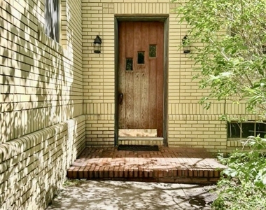 55 Marvel Road - Photo Thumbnail 11