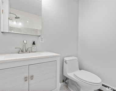 62 Cosey Beach Avenue - Photo Thumbnail 10