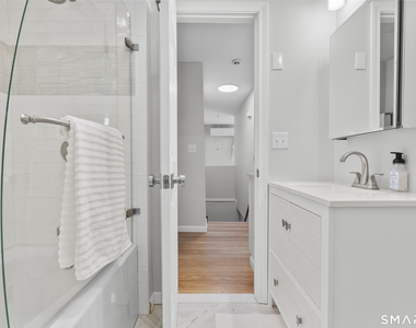62 Cosey Beach Avenue - Photo Thumbnail 12
