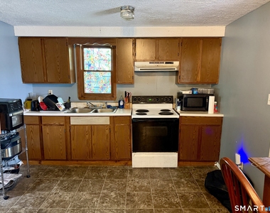 56 Ingraham Place - Photo Thumbnail 4