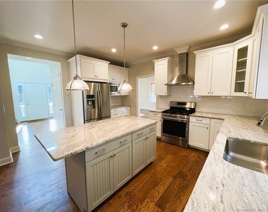 71 Ledges Road - Photo Thumbnail 4