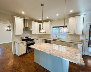 71 Ledges Road - Photo Thumbnail 3