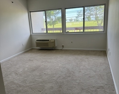850 Atlantic Street - Photo Thumbnail 2
