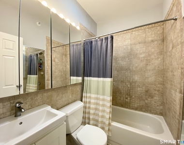 124 Court Street - Photo Thumbnail 10
