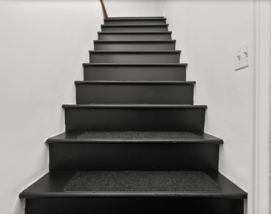 48 Lockwood Avenue - Photo Thumbnail 2