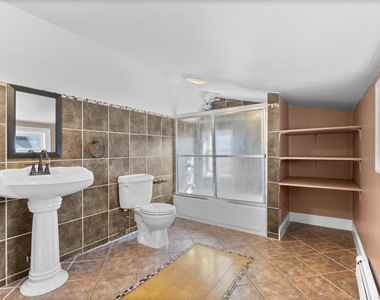 48 Lockwood Avenue - Photo Thumbnail 15