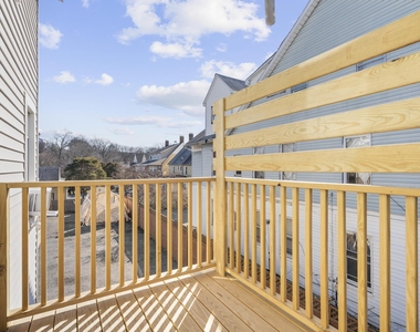 48 Lockwood Avenue - Photo Thumbnail 16