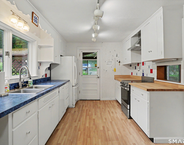 26 Spruce Mountain Road - Photo Thumbnail 10