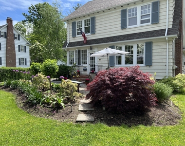 46 Parkway - Photo Thumbnail 2