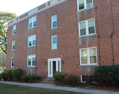 888 Farmington Avenue - Photo Thumbnail 1
